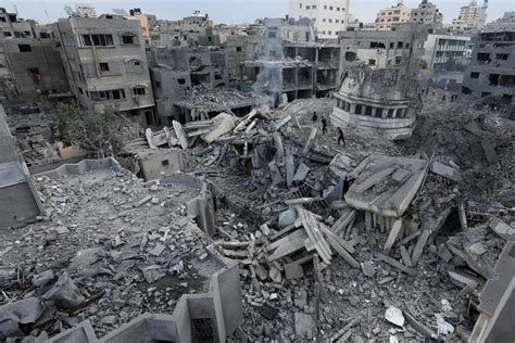 X promises ‘highest level’ response on posts about Israel-Hamas war. Misinformation still flourishes